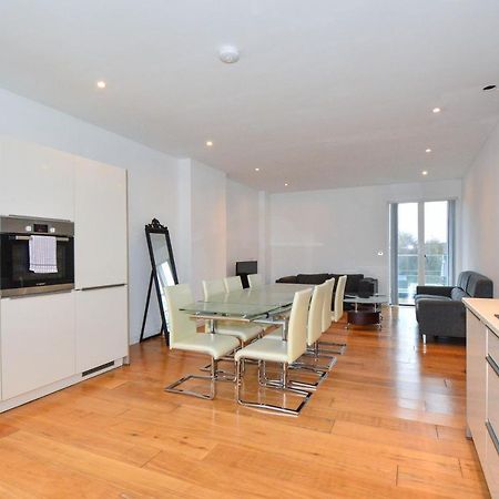 Apartment Wharf - Cambridge Av London Eksteriør billede