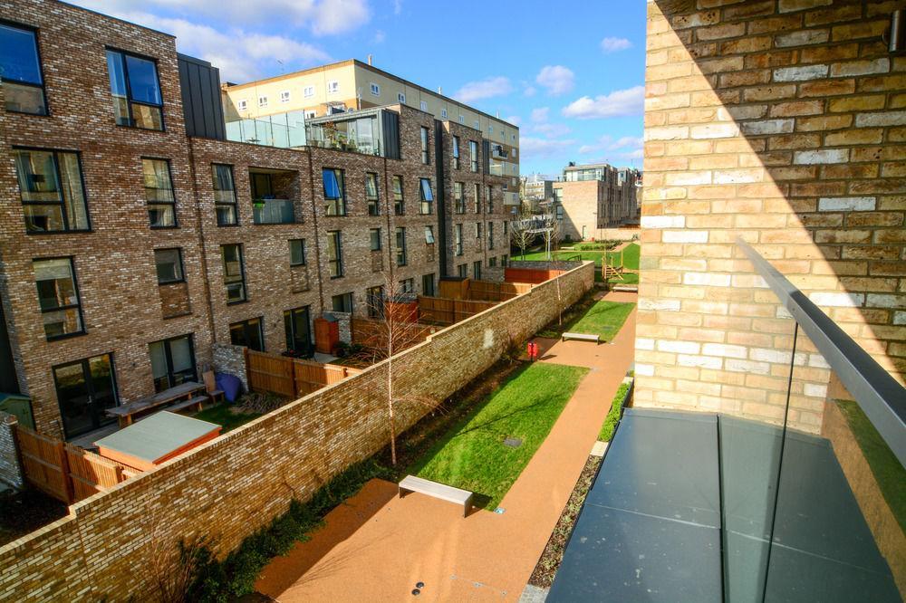 Apartment Wharf - Cambridge Av London Eksteriør billede
