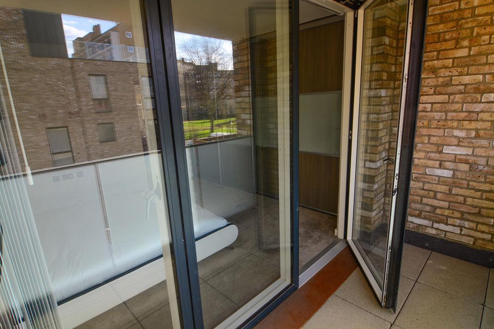 Apartment Wharf - Cambridge Av London Eksteriør billede